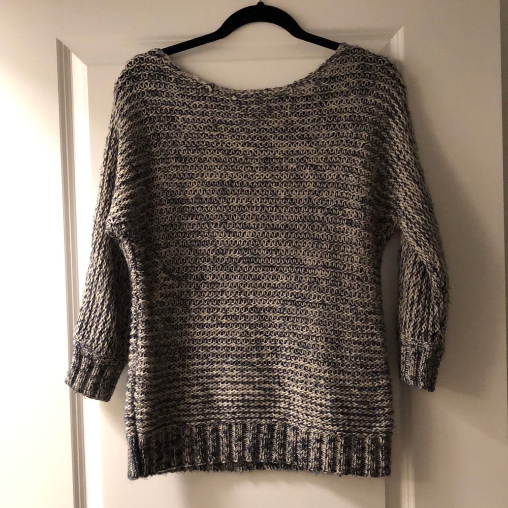 Staring at stars knitted sweater size large - Picture 2 of 4